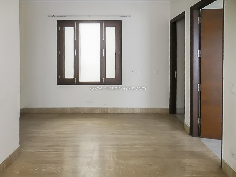 3 BHK Flat For Rent in New Friends Colony