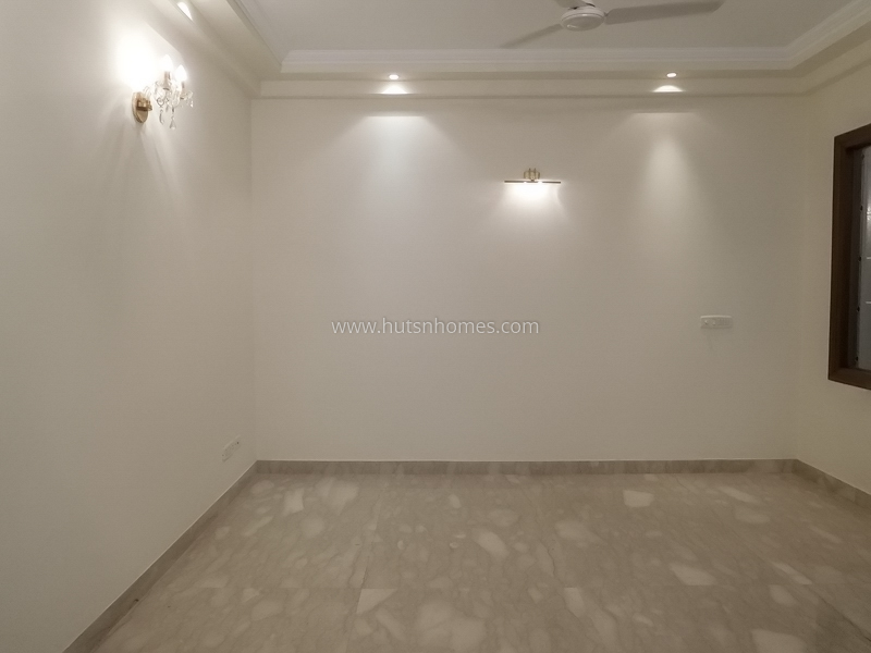 3 BHK Flat For Rent in Vasant Vihar