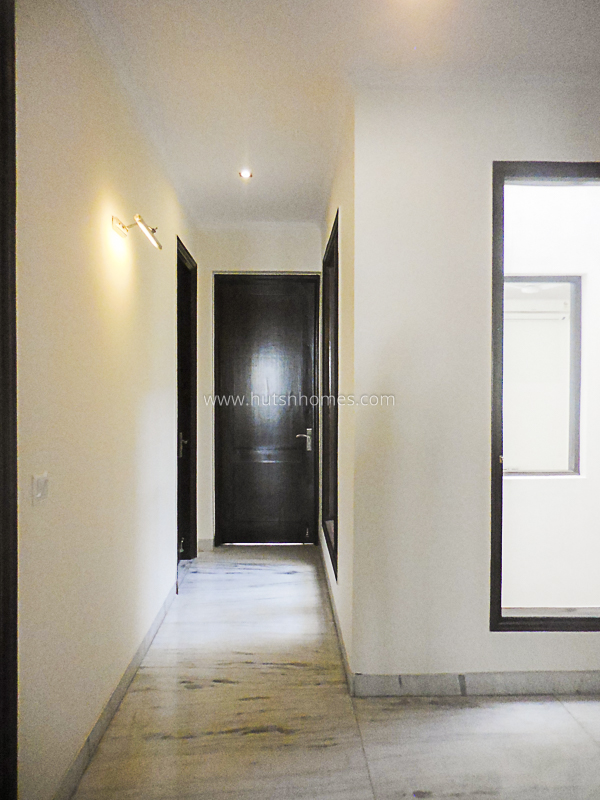 3 BHK Builder Floor For Rent in Vasant Vihar