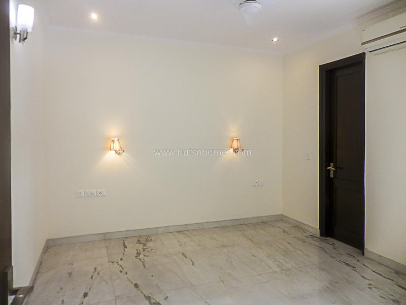 3 BHK Builder Floor For Rent in Vasant Vihar