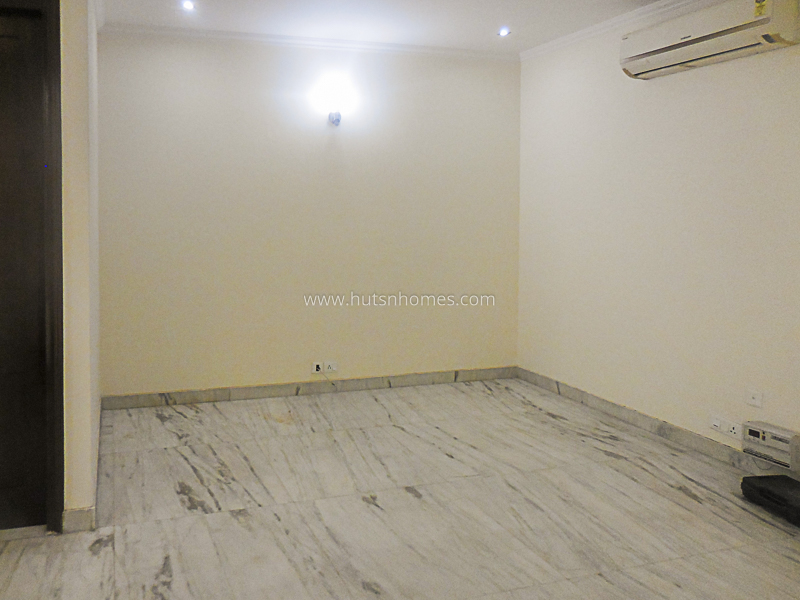 3 BHK Builder Floor For Rent in Vasant Vihar