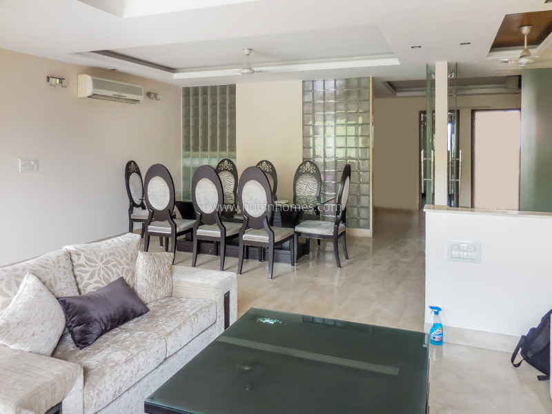 4 BHK Duplex For Rent in Defence Colony