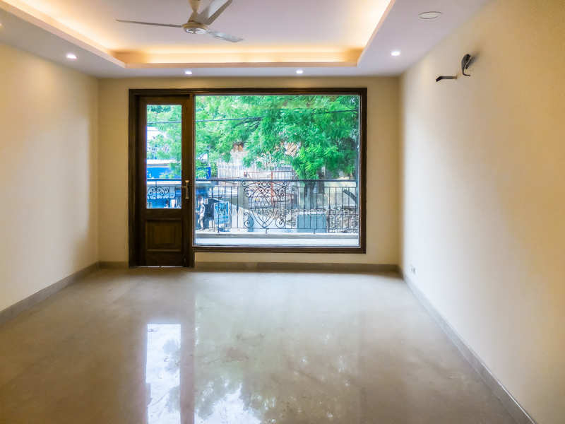 4 BHK Flat For Rent in Nizamuddin West