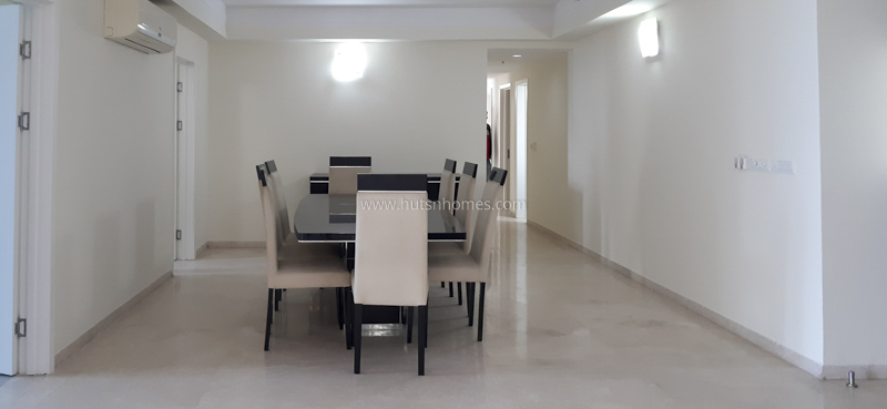 4 BHK Condo For Rent in Golf Course Road