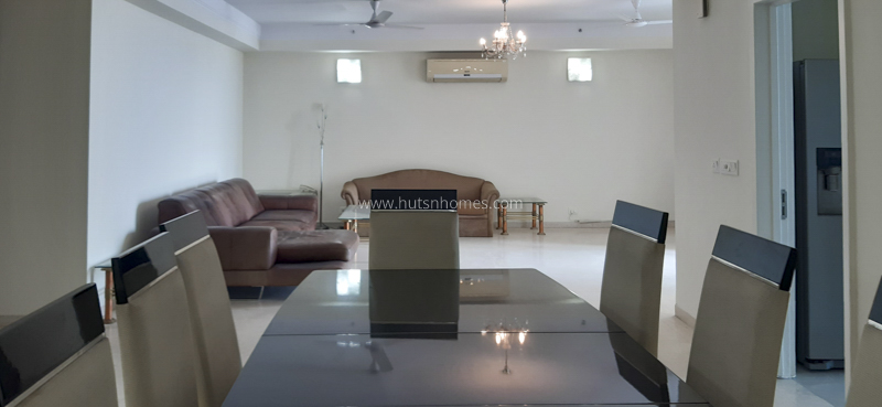 4 BHK Condo For Rent in Golf Course Road