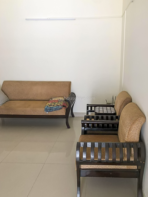 2 BHK Flat For Rent in Defence Colony