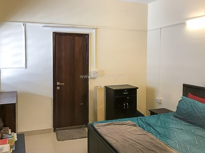 2 BHK Flat For Rent in Defence Colony