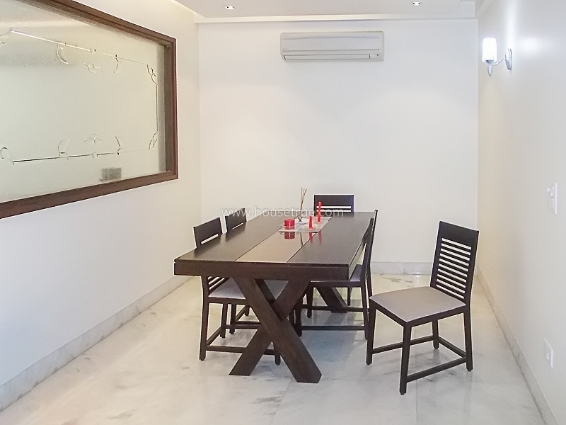 3 BHK Flat For Rent in Defence Colony