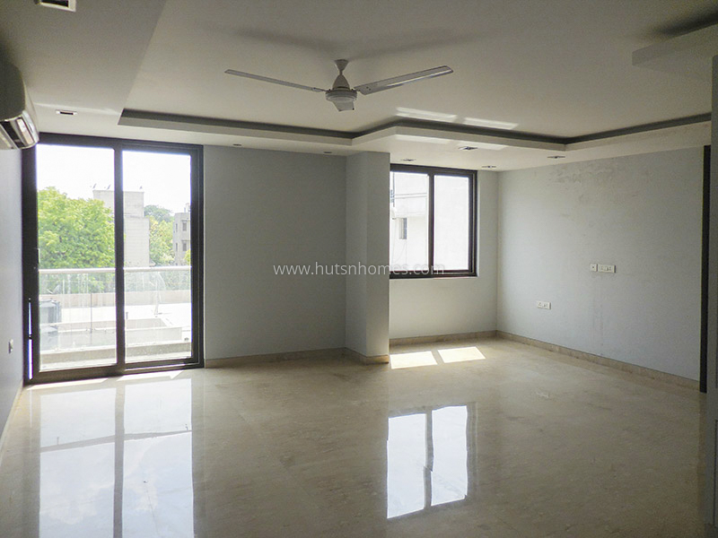 4 BHK Flat For Sale in Vasant Vihar