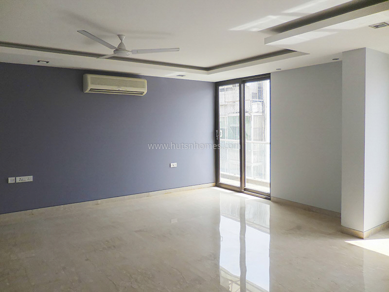 4 BHK Flat For Sale in Vasant Vihar