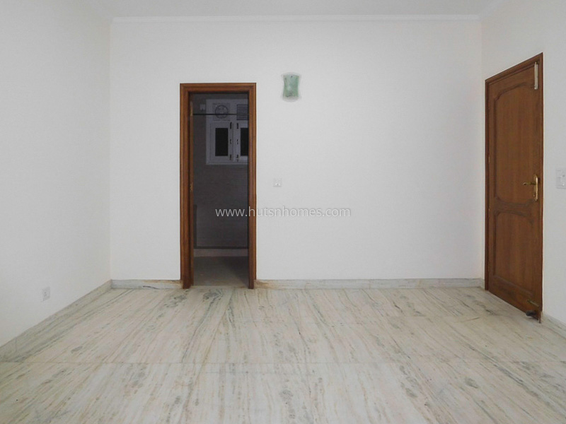 4 BHK Duplex For Sale in Shanti Niketan