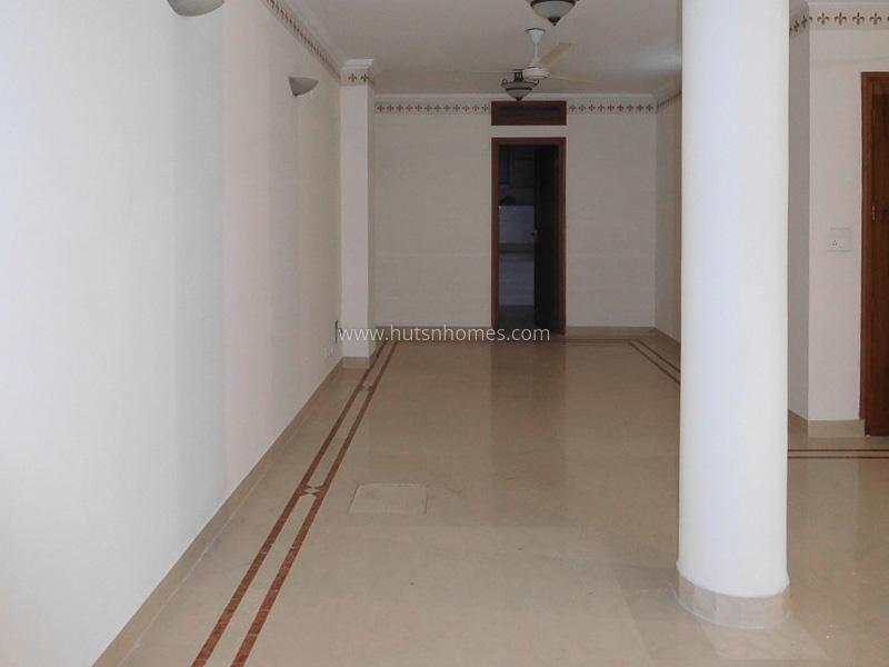 4 BHK Duplex For Sale in Shanti Niketan