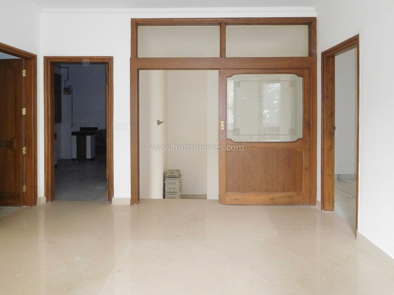 4 BHK Duplex For Sale in Shanti Niketan