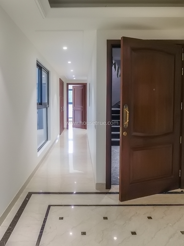 3 BHK Flat For Sale in Jor Bagh