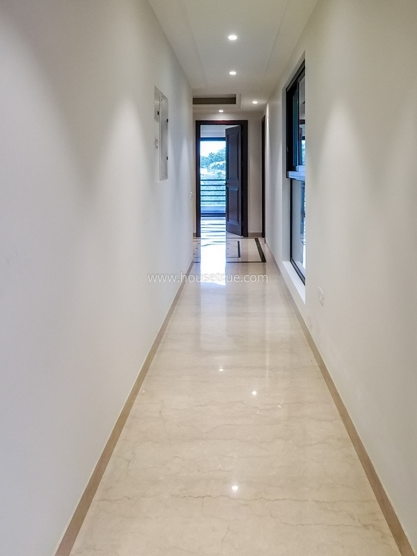 3 BHK Flat For Sale in Jor Bagh