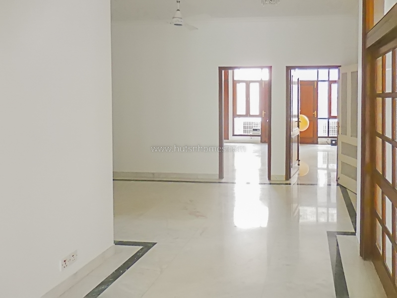 4 BHK Flat For Rent in Gulmohar Park