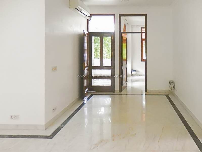 4 BHK Flat For Rent in Gulmohar Park