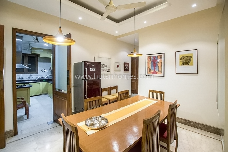 4 BHK Flat For Sale in Hauz Khas Enclave