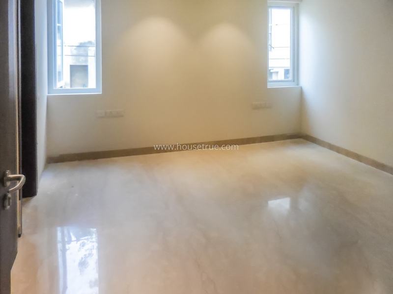 3 BHK Builder Floor For Rent in Defence Colony