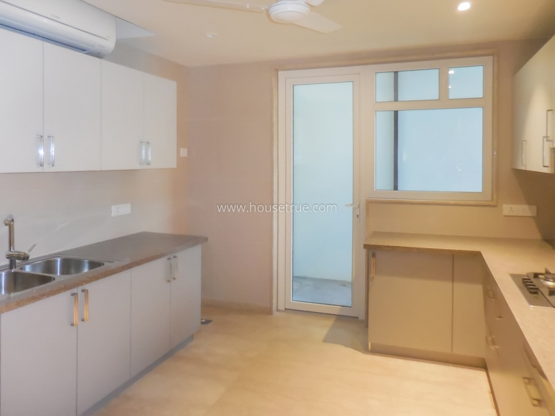 3 BHK Builder Floor For Rent in Defence Colony