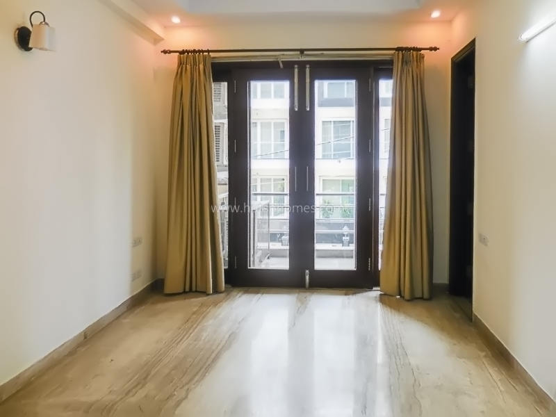 3 BHK Flat For Sale in Defence Colony