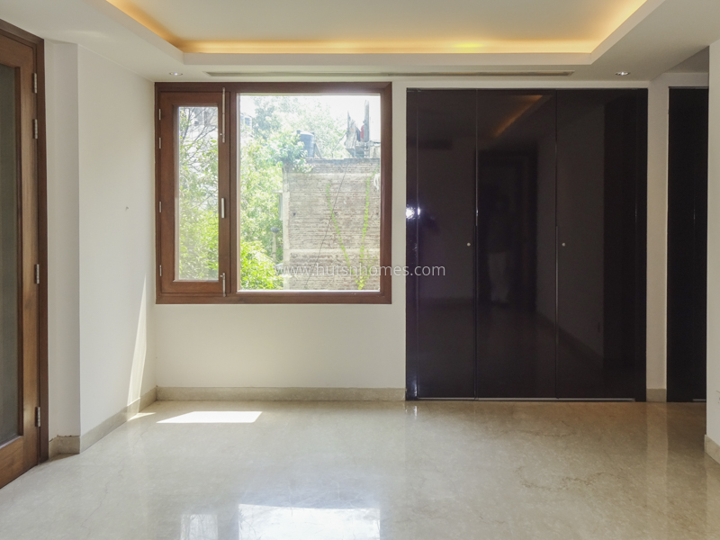 5 BHK Duplex For Sale in Maharani Bagh