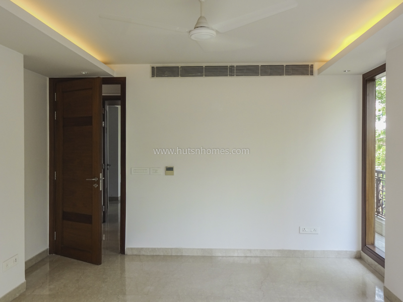 5 BHK Duplex For Sale in Maharani Bagh